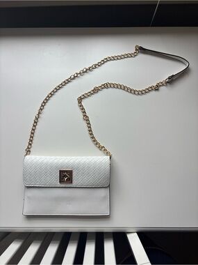 White Chain Crossbody Bag with Gold Hardware